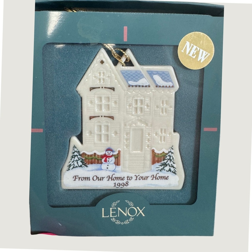 Lenox 1998 From Our Home to Your Home Porcelain House Christmas Ornament vintage